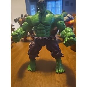 MARVEL GREEN HULK 12 INCH ACTION FIGURE Avengers  HTF